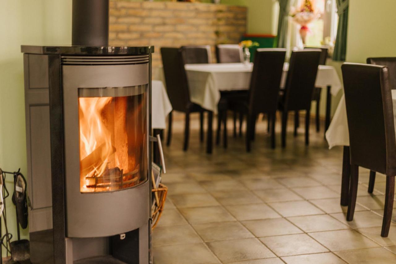 Kuca Za Odmor Baranjski Dvori Hotel Zmajevac Bagian luar foto